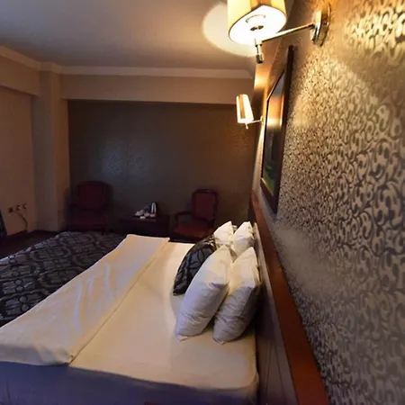Saylamlar Hotel 4*